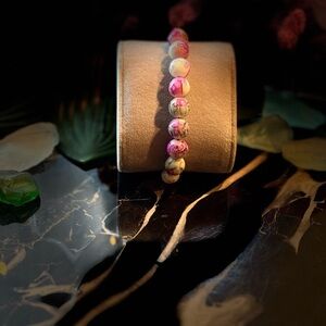 Pink and White glasses Beaded Bracelet